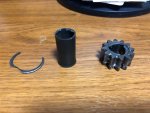 snap ring, bushing, old pinion gear.jpg
