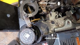 7 looking from top of carb.jpg