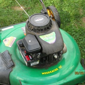 Briggs & Stratton mower 9 26 2013 002 (1024x768)