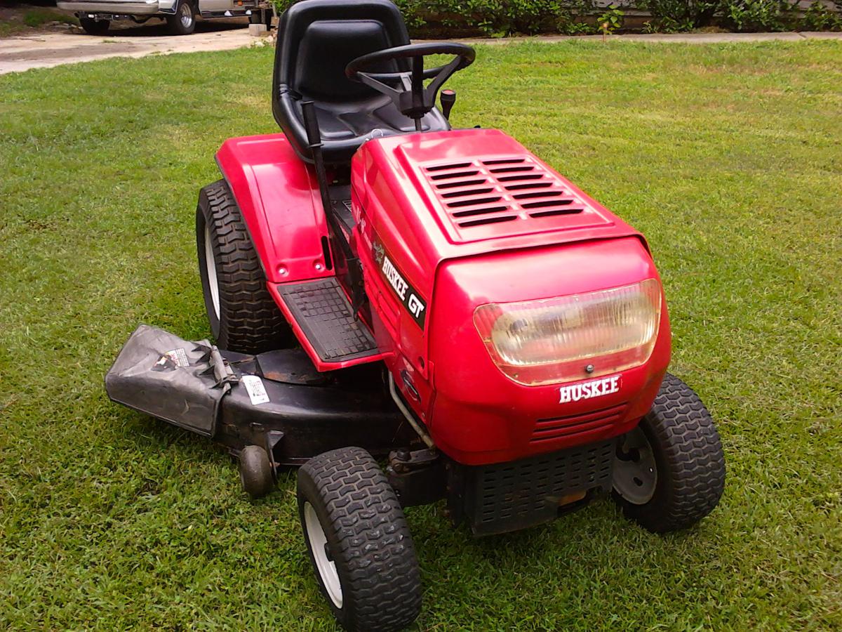 1998 Huskee GT Model 843