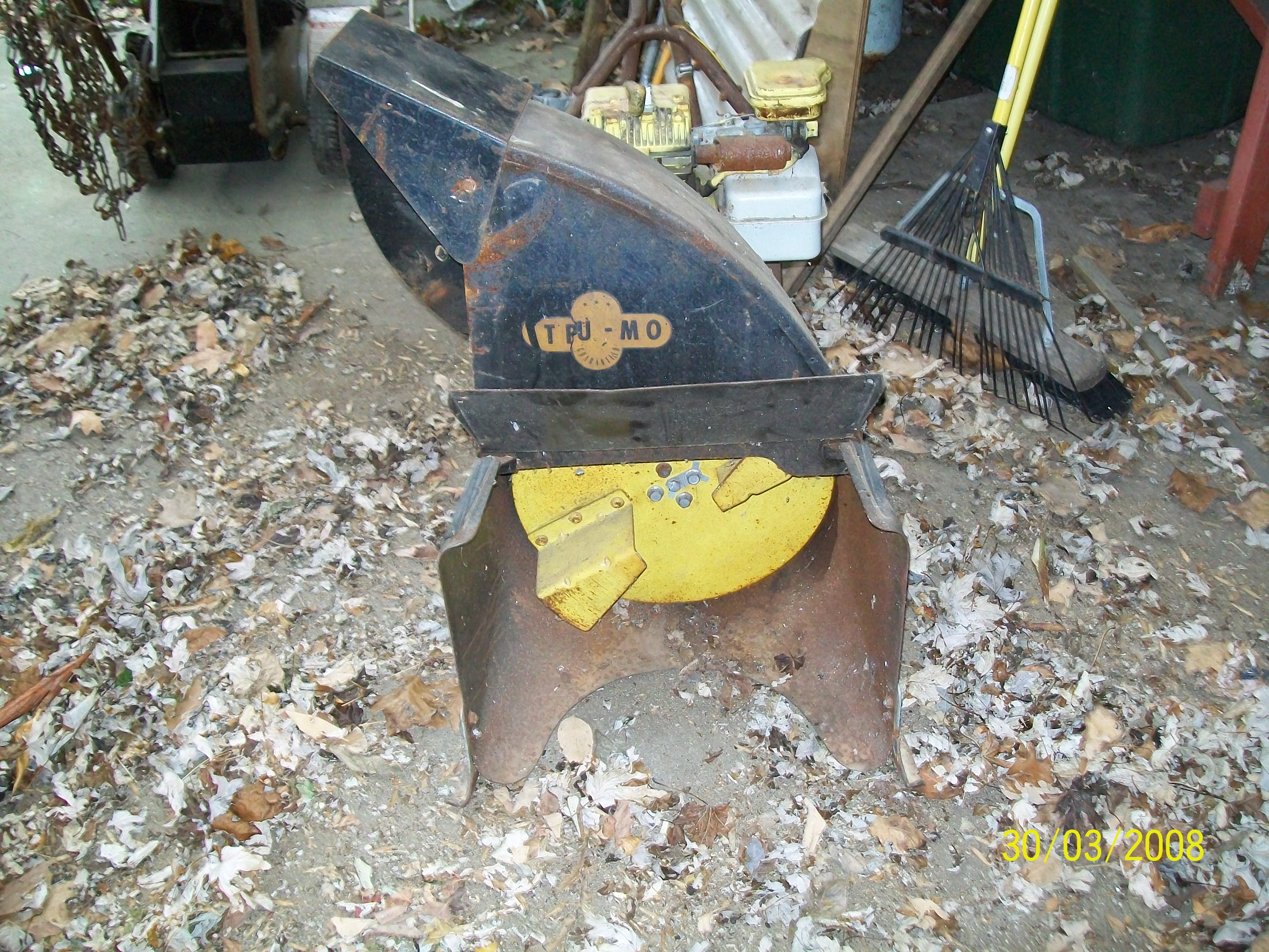 Antique Power Equip Co. snow thrower (2 of 2 pics).JPG