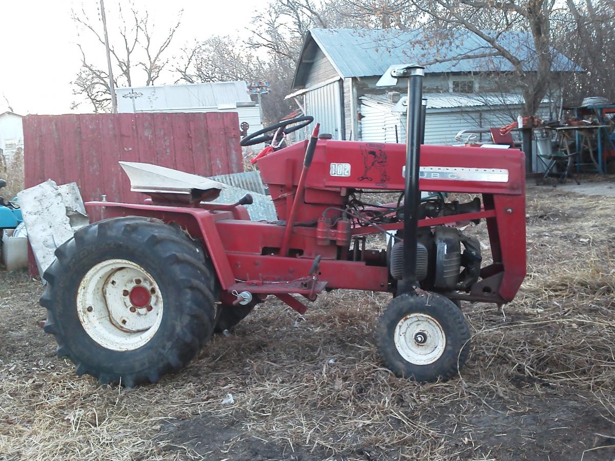 Cub cadet 102 with Evenrude 440 snowmobile engine