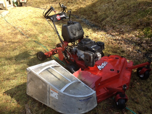 eXmark Metro 48" with bagger and sulky