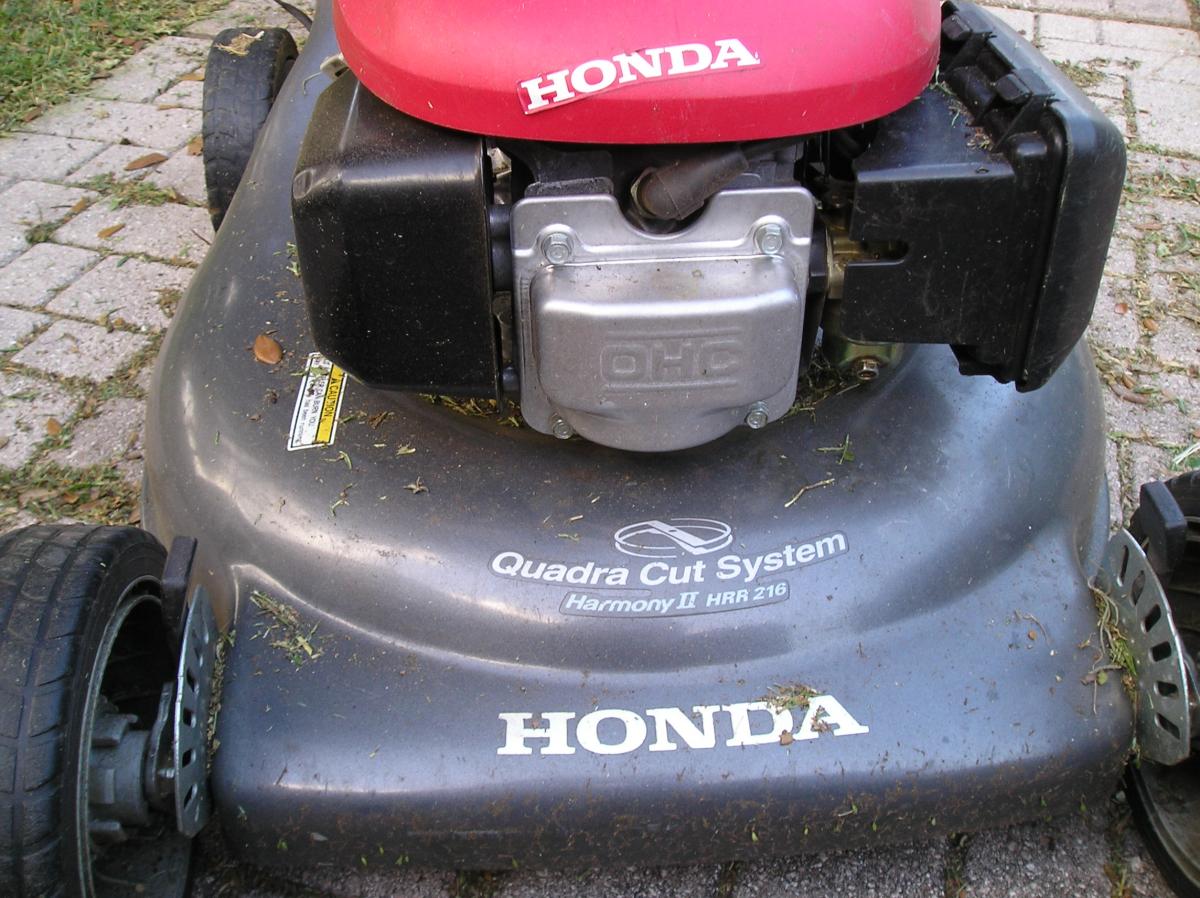 Honda HRR216SDA 002