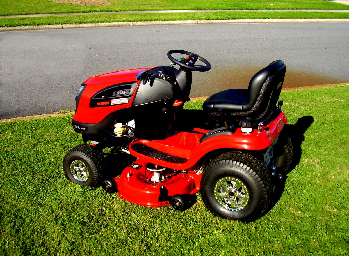 Hotrod Sidehttp://www.lawnmowerforum.com/album.php?albumid=4581&attachmentid=10328