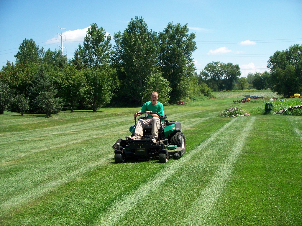 Lawn Mowing Grant, MN